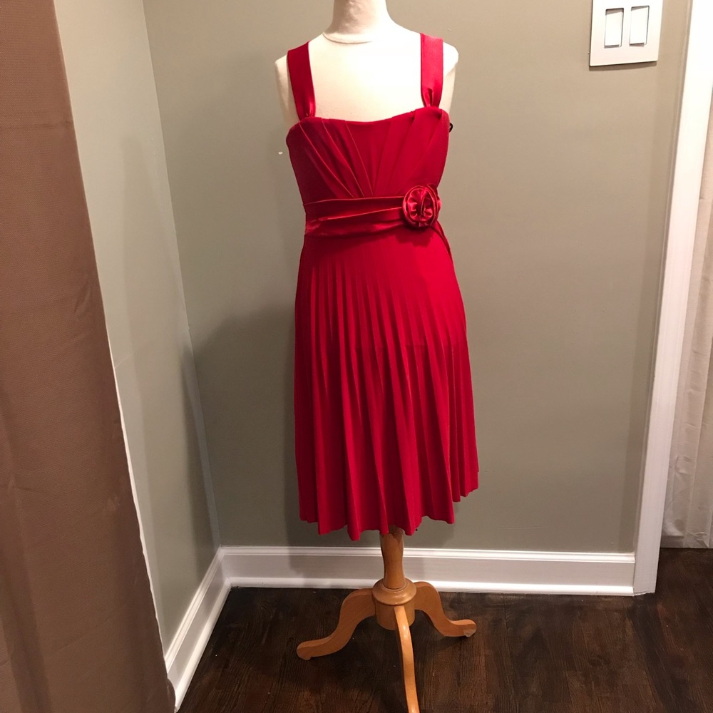 Junior red dress